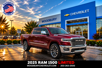 2025 RAM 1500 Limited Crew Cab 4x4 5'7" Box