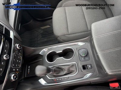 2022 Chevrolet Traverse LT Cloth