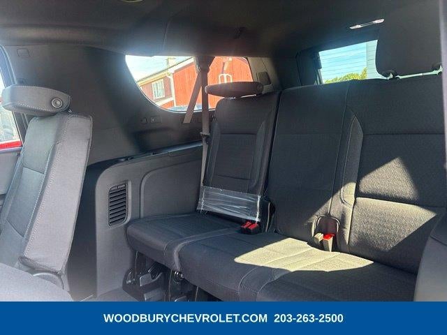 2026 Chevrolet Suburban LS - Photo 15
