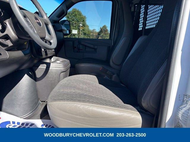 2022 GMC Savana Cargo 2500 Base