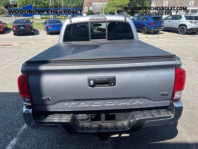 2016 Toyota Tacoma SR