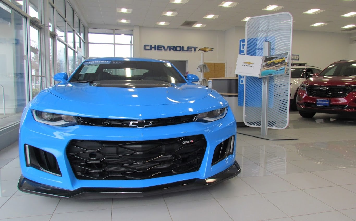 Auto Dealership in Southbury, CT